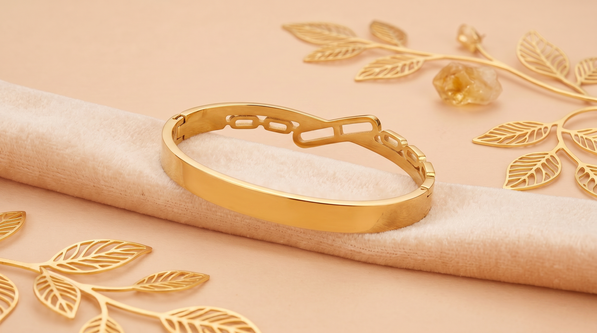 White interlace bracelet