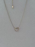Load image into Gallery viewer, Wear your heart around your neck

